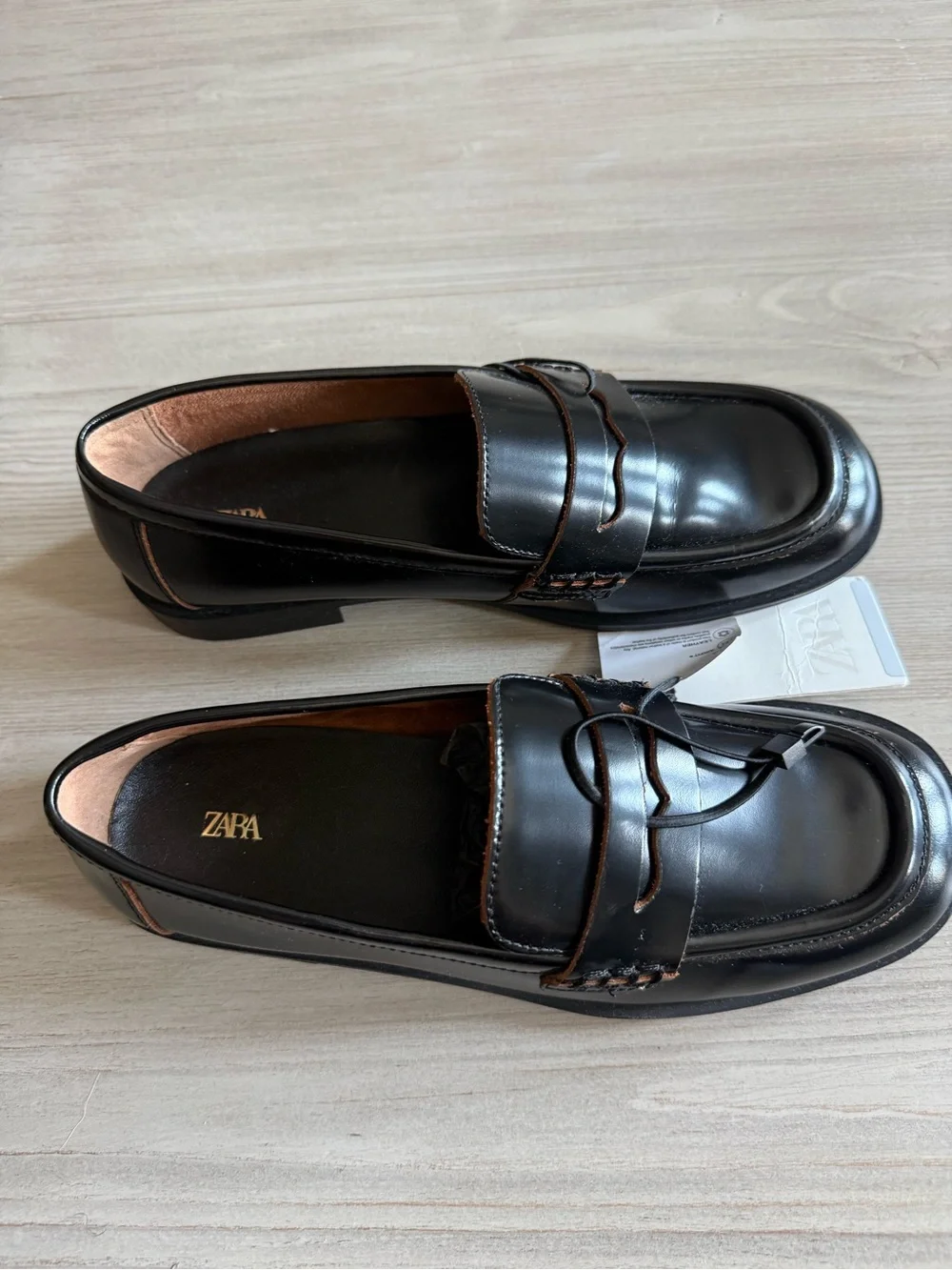 Zara Contrasting Leather Loafers NWT